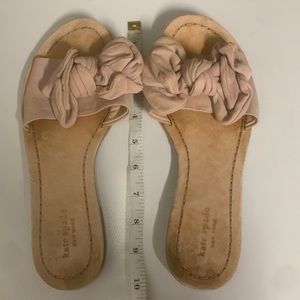 Baby pink bleached out Kate Spade ♠️ slides